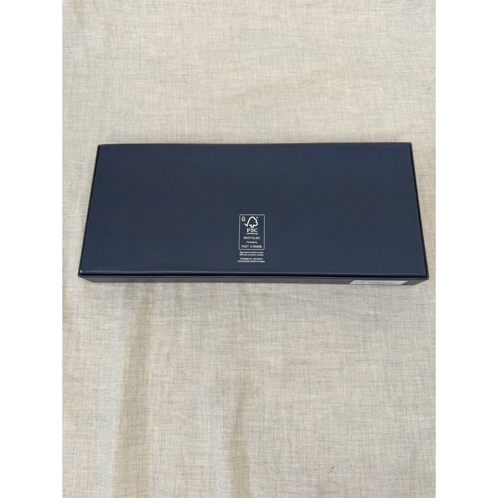 Tommy Hilfiger Anthony Ramos Genuine Leather Wallet Lanyard & Credit Card Holder